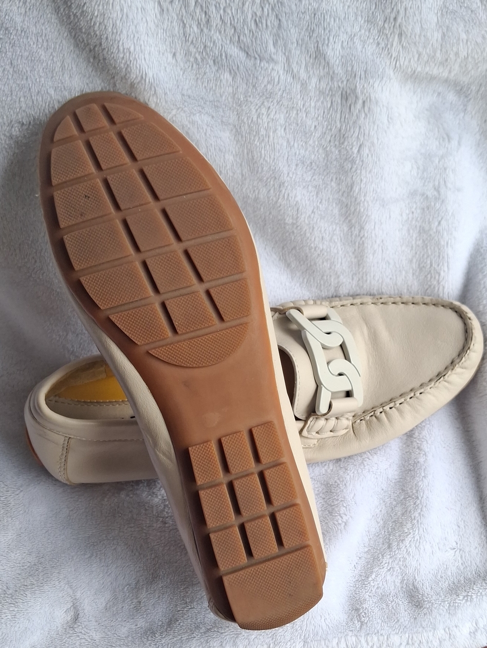 Vaneli Cream Leather Chain-Link Loafers - Picture 3 of 3